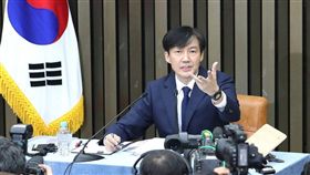 南韓,文在寅,曹國,特權風波,法務長官