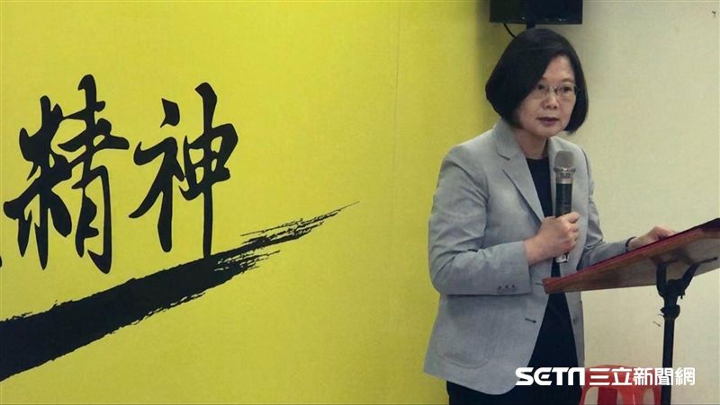 民調／他出戰韓掉2%　反助小英吸票