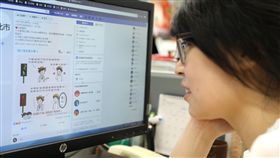 新北市結合「小學課本的逆襲」宣導交通安全（圖／新北市政府提供）