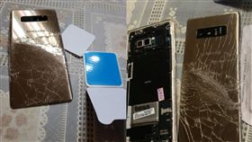 夜市,隨意貼,手機,背蓋,老闆　圖／翻攝爆廢公社二館