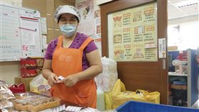 花蓮,身障員工,珍惜,工作環境,訂單多,不嫌累(圖/中央社)