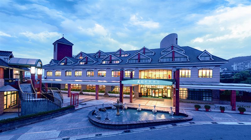 陽明山天籟渡假酒店　雙料烤肉慶中秋