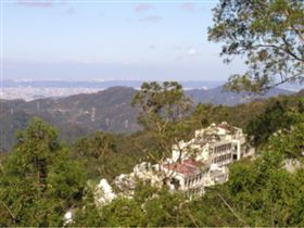  關於台灣最荒涼大學　華梵大學回應了！（圖／翻攝自華梵大學官網）