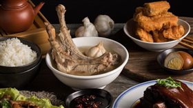 發起人肉骨茶。（圖／店家提供）