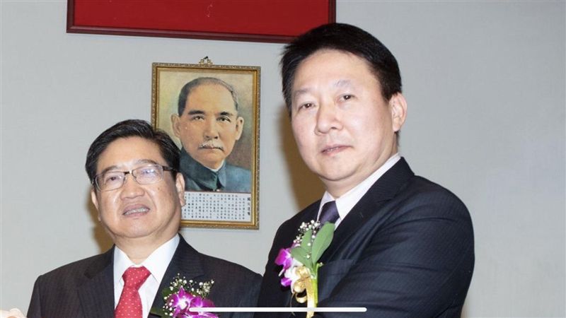 李猶龍得罪了誰？遭拔官2導火線曝光