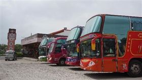 路客不來,林佳龍,遊覽車,免繳,一年汽燃費(圖/中央社)