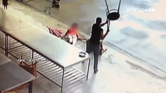 不滿打狗被唸…醉男拿椅打趴8旬老婦