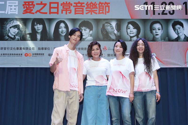 陶晶瑩、萬芳、李英宏、江美琪參加「第二屆愛之日常音樂節」演出。（記者邱榮吉/攝影）