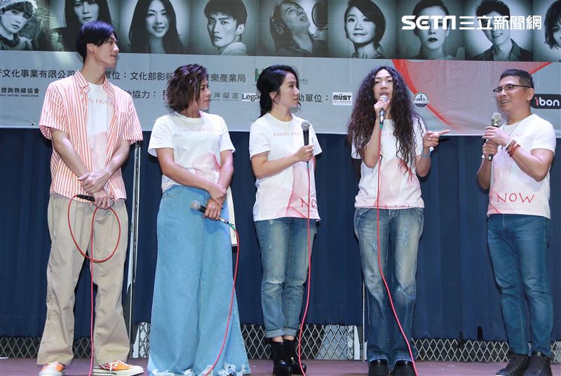 陶晶瑩、萬芳、李英宏、江美琪參加「第二屆愛之日常音樂節」演出。（記者邱榮吉/攝影）