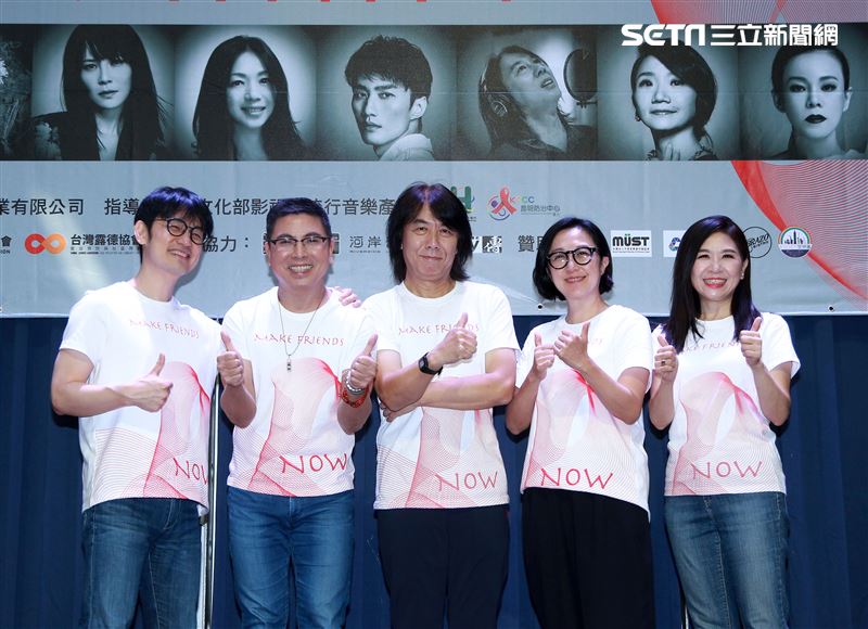 郭蘅祈、李壽全、黃韻玲、陳建騏、馬毓芬任「第二屆愛之日常音樂節」製作人。（記者邱榮吉/攝影）