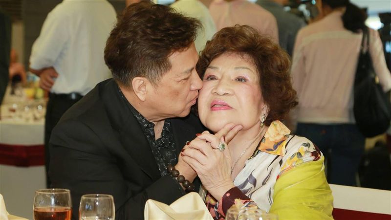 李朝永受不了！82歲周遊自豪超會吹