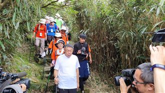 30歲未婚女是殘障車位？柯回應了