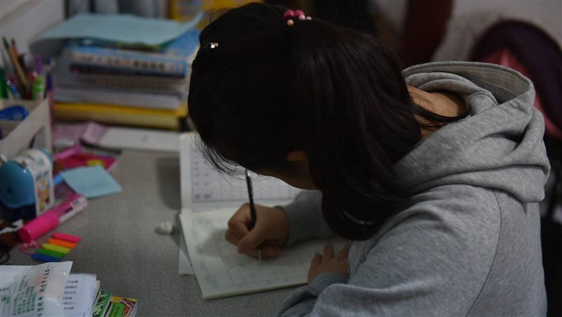 4成偏鄉兒少家中常有蟑鼠　處境需改善