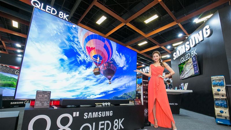 一台近200萬！三星98吋8K電視