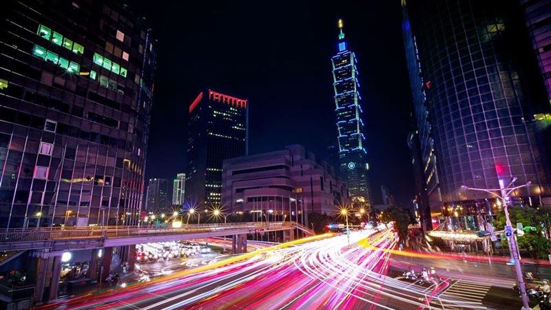 貿易戰害四小龍　台經濟上修星國停滯