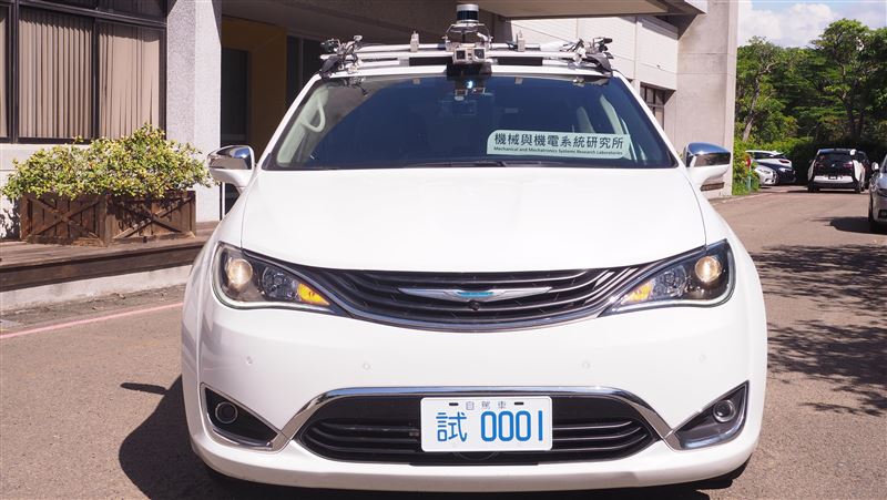 工研院自駕車正式掛牌　下月進新竹港