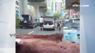 違停路中摔童塞車廂　狠父恐觸兒少法