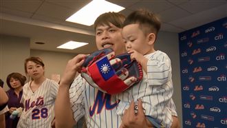 蔡阿嘎登大聯盟！手套這小巧思超有心