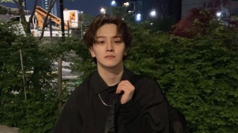 鮮肉男星爆性騷！尾隨入女廁噁摸胸腰