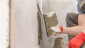 老房翻新空間改造，將牆面有效分配，並適當的舖設隔音建材，一樣也能打造豪宅般寧靜(圖/普渼登實業)