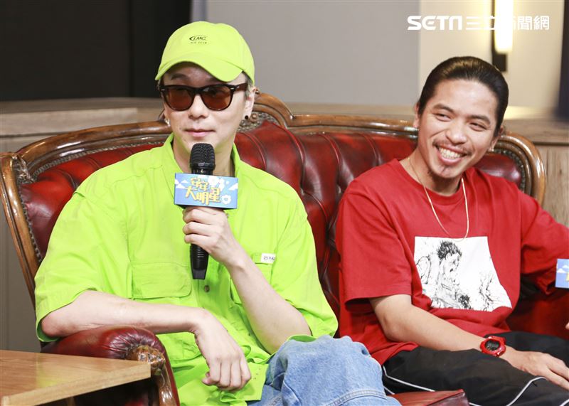 金鐘超強視覺設計總監廖人帥、平面視覺吳建龍安安大明星。（圖／記者林士傑攝影）
