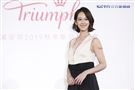 孟耿如火辣現身擔任品牌大使秀出深V事業線。（圖／記者林士傑攝影）