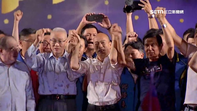 「他奶奶的」成韓口號　他：不羞愧嗎