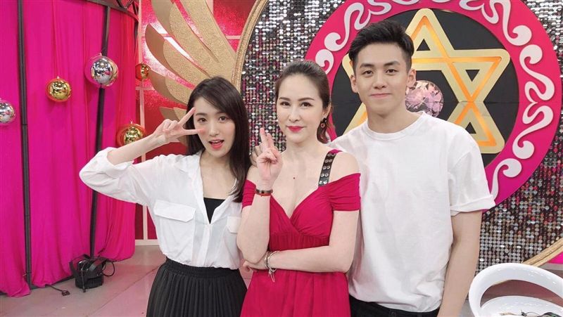 金友莊爆乳談愛　想婚：看機長要不要