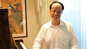 鋼琴家陳瑞斌  用音樂克服萬難世界級的台裔鋼琴家陳瑞斌（圖）19日將於美國洛杉磯舉行音樂會。他受訪時提到，儘管人生路上遭遇種種困難，但慶幸的是總有自己最愛的音樂相伴。中央社記者林宏翰洛杉磯攝  108年9月9日