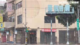 南港星巴克熄燈後。（圖／記者蔡佩蓉攝影）