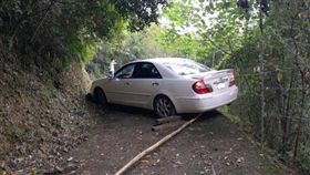 苗栗,南庄,導航,墜谷,打滑（圖／翻攝畫面）