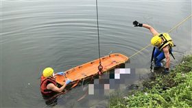 嘉義,溺水,浮屍,失蹤,情侶,蘭潭,溺斃,黃男遺體（圖／翻攝畫面）