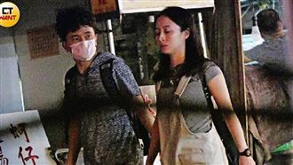 揪護士嗑海鮮！唐從聖開保時捷載新妹