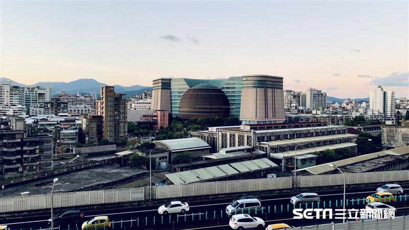 京華城為何沒落？房產專家揭關鍵原因