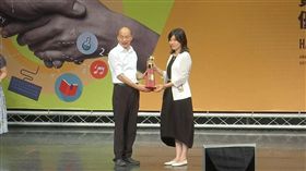 韓國瑜,老師,握手,表揚,市長