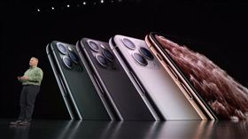 iPhone11系列亮相　在台售價變便宜！13日可預購，圖翻攝自Apple YouTube