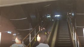 新光三越,停電,民眾,摸黑,A11,信義區