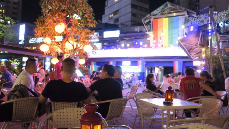 西門紅樓多「戶外」酒吧？店家曝關鍵