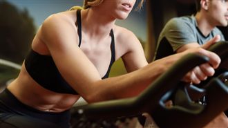 騎完飛輪解「茶色尿」醫示警：恐危及生命