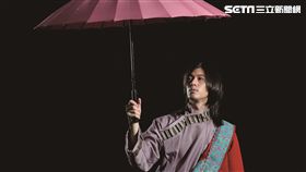 台大金城武張影演出歌舞劇
<玉舞蹈劇場>的全新歌舞劇《在愛裡流浪-倉央嘉措的情與詩》
玉舞蹈劇場 提供