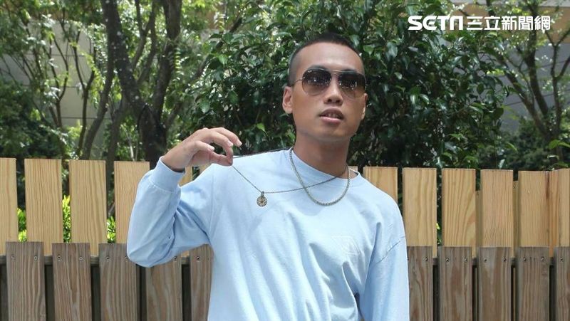 學霸歌手險走歪　媽媽一句話浪子回頭