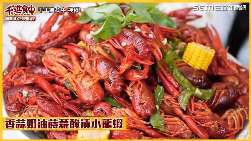 傢俱店賣小龍蝦　剝開見超新鮮蝦膏