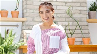 沒收入憂鬱纏身 女兵素娥暴瘦苦吃蛋