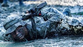 IPA國際攝影大賽,攝影界奧斯卡,許明忠,海軍陸戰隊訓練,得獎名單(圖取自IPA國際攝影獎網頁photoawards.com)