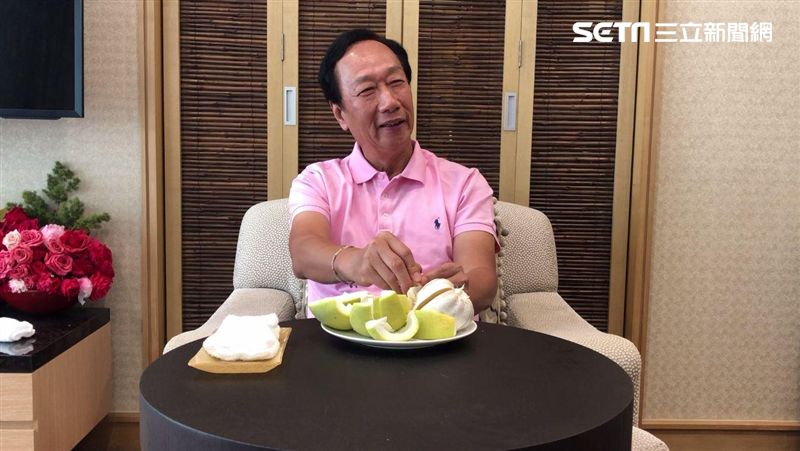 參選倒數？郭董談這事：我一定挺下去