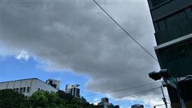 變天,陰天,記者陳弋攝