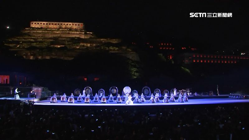 台電點亮十三層遺址！中秋夜萬人爭睹
