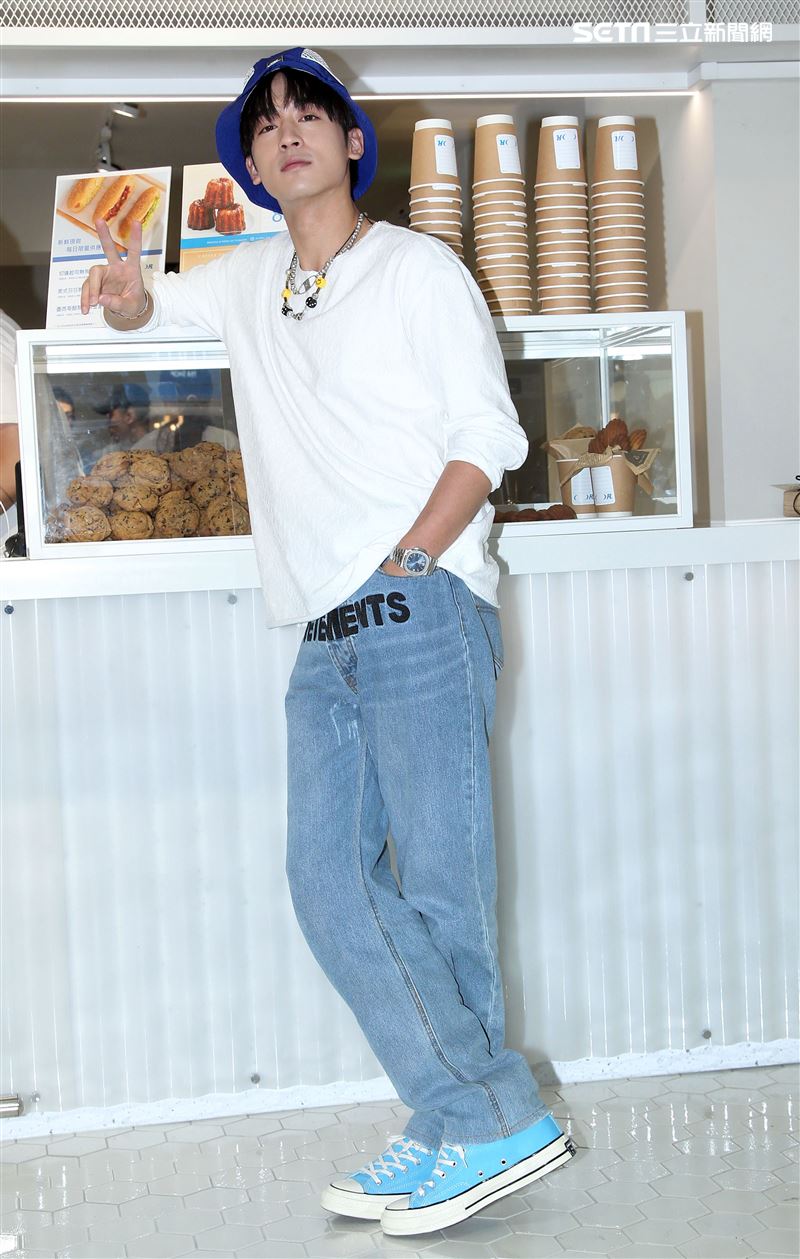 吳思賢投資百萬當咖啡茶飲老闆！累到「暈倒起不來」竟自律神經失調。（記者邱榮吉/攝影）