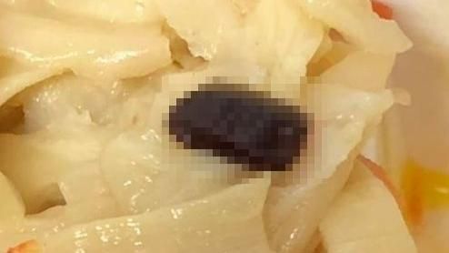 便當菜混「塊狀木耳」！真相曝光噁炸