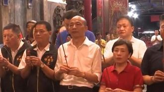 影／韓拜廟遲1小時喊「壓力很大！」